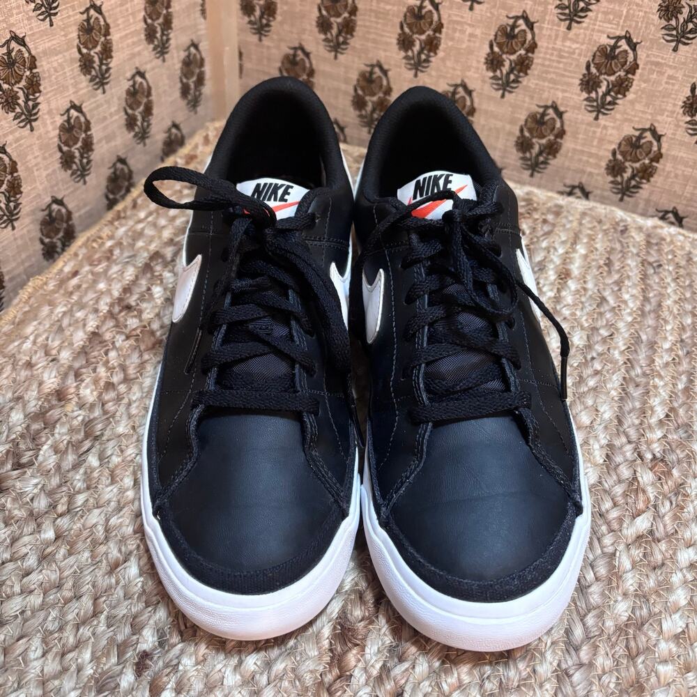 Nike Court Legacy Black White Youth Size 7Y Low Top Retro Tennis Sneakers